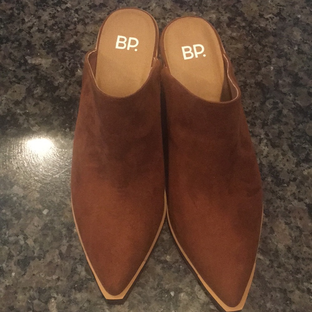 BP Haley Clog Mule women suede size 7M slip on clog